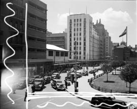 Johannesburg, 1938. Pritchard Street at High Court; traffic turning into Smal Street.