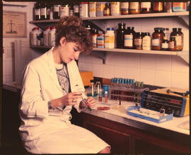 Pretoria, May 1989. Analytical chemist at Koedoespoort. [D Dannhauser]