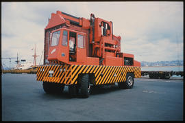 
SAR No PV4638 side loader for containers.
