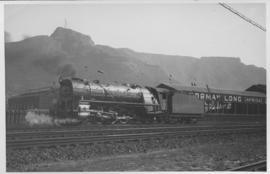 Cape Town, 14 October 1938. SAR Class 15E No 2897.