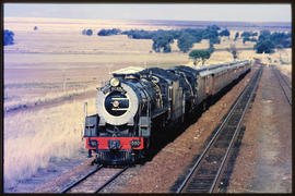 May 1992. SAR Class 16D No 860 'Big Bertha' with passenger train.
