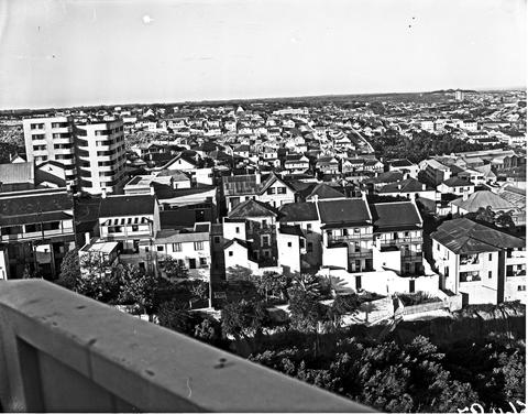 Port Elizabeth, 1950. View over city from Donkin Reserve ...