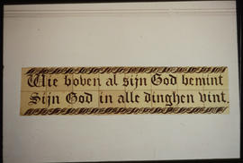 
Durch proverb, executed in wall tiles.
