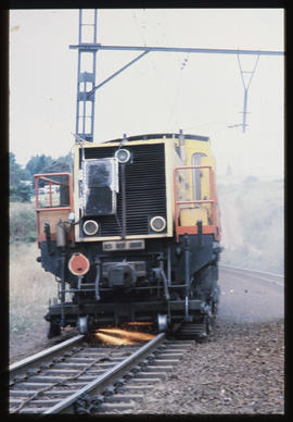 Durban, 1981. Rail grinder grinding the rail. [Ria Liebenberg]