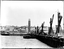 Port Elizabeth, late 1920s. Harbour jetty. Campanile was built in 1923. SEE P0532