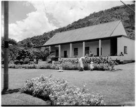 Louis Trichardt district, 1951. Farm house.