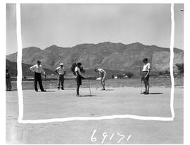 Montagu, 1960. Golfing.