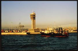 Port Elizabeth, August 1983. New control tower at Port Elizabeth Harbour. [T Robberts]