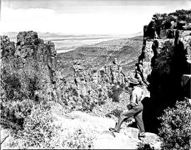 Graaff-Reinet, 1950. Valley of Desolation.