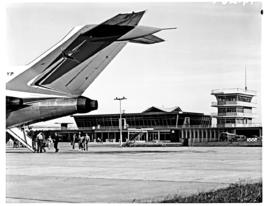 East London, 1968. Ben Schoeman airport. SAA Boeing 727 ZS-DYP 'Oranje' tail.