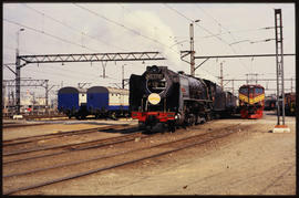 January 1996. SAR Class 25NC No 3476 'Griet' with unusual 'Trans-Karoo' headboard.