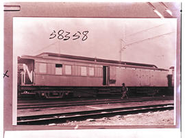 Johannesburg, 1951. SAR passenger composite baggage van Type GE-26-C No 2811 in Braamfontein yard.