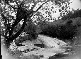 Tzaneen district, 1934. Ramadiepe River at Duiwelskloof.