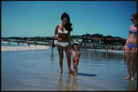 Port Elizabeth, December 1970. Bathers at Kings Beach. [D Lee / S Mathyssen]