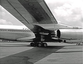 
SAA Boeing 707 ZS-CKC 'Johannesburg'. Shot of wing and engine.

