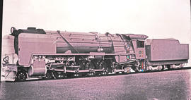 
SAR Class 15F No 2971 built by Beyer Peacock & Co No 7082-7111 of 1944. Fitted with vacuum b...