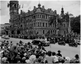 Pietermaritzburg, 18 March 1947.  Royal family in open car processing past the city hall.