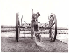 Circa 1900. Anglo-Boer War. Rear view of cannon.
