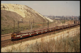 Germiston, January 1984. SAR type 5M2A suburban train.