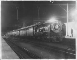 Cape Town, 29 and 30 August 1972. Last arrival and departure of old Blue Train hauled by SAR Clas...
