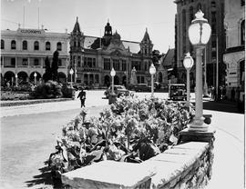 Port Elizabeth, 1944. City Hall Square.