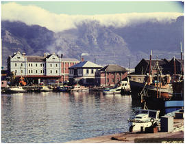 Cape Town, December 1966. Dock scene in Table Bay harbour. [HT Hutton / S Mathyssen]
