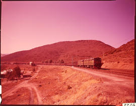 De Doorns district, 1964. Passenger train at Osplaas.