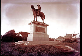 "Kimberley, 1932. Rhodes memorial."