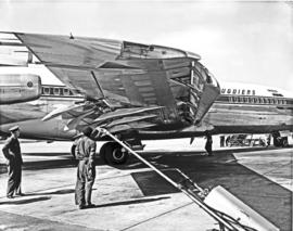 Durban, 1965. Louis Botha airport. SAA Boeing 727 ZS-DYO 'Vaal' with flaps extended preparing to ...