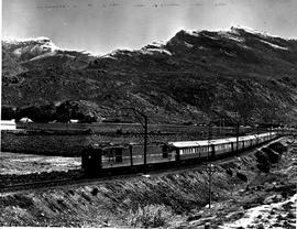 De Doorns, 1963. Blue Train in the Hex River pass.