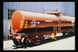 
SAR type XS-2 sulphuric acid tanker wagon.
