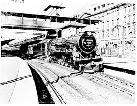 Johannesburg, 1938. SAR Class 23 at Park station on the way to Kimberley and Cape Town.