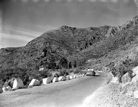 Montagu district, 1947. Road.