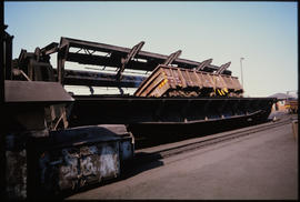 Port Elizabeth, August 1984. Manganese truck tipper at Port Elizabeth Harbour. [D Dannhauser]