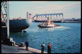 East London, 1968. SAR tug 'F Schermbrucker' in Buffalo Harbour. [King / HT Hutton]