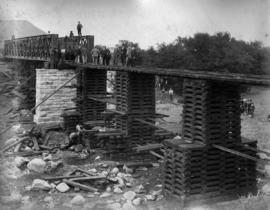 Page 04. Graaff-Reinet. Construction of railway bridge over the Sundays River.