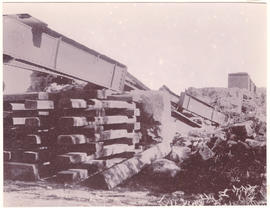 Circa 1900. Anglo-Boer War. Broken culvert Windsorton Road showing progress of reconstruction.