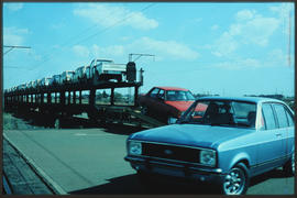 Midrand, October 1980. Motor car train at Kaalfontein. [De Waal Louw]