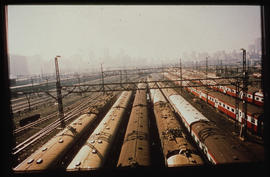 Johannesburg, September 1975. Trains line up at Park Station. [EG Butcher]