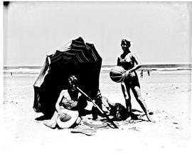 Hermanus, 1955. Beach.