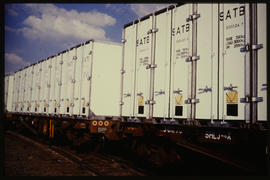 Johannesburg, 1985. SAR type SHLJ-10 mini container wagon at Kaserne.