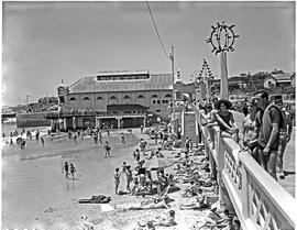 Port Elizabeth, 1965. Humewood beach.