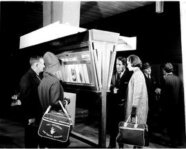 Johannesburg, July 1965. Interior of station.