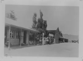 Norvalspont, 1895. Station buildings. (EH Short)