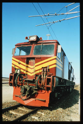 
SAR Class 9E No E9005 on the Sishen-Saldanha line. [Ria Liebenberg]
