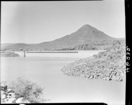 Graaff-Reinet, 1939. Van Ryneveldspas Dam.