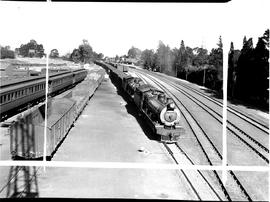 Vryheid, 1946. Doubleheaded coal train at Vryheid East station. (SARM Apr 1916 350)