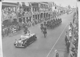 Pretoria, 29 March 1947. Royal motorcade in city street.
