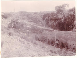 Circa 1900. Anglo-Boer War. Vet River diversion cutting with infantry working parties.