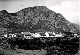 Hermanus, 1927. Village from a distance.